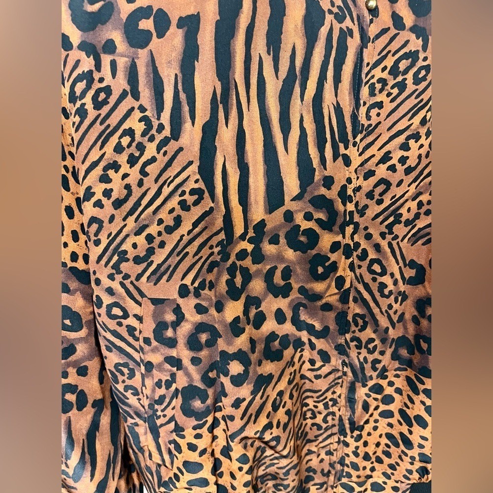 Neiman Marcus 100% Silk Animal Print Bomber Jacket Size Small Vintage Luxe - Picture 4 of 9